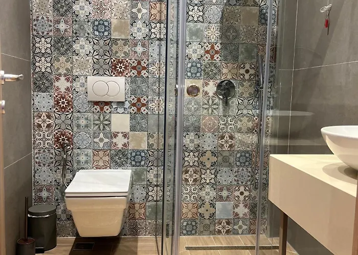 Coastline Luxury Aparthotel