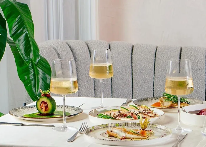 Coastline Luxury Aparthotel