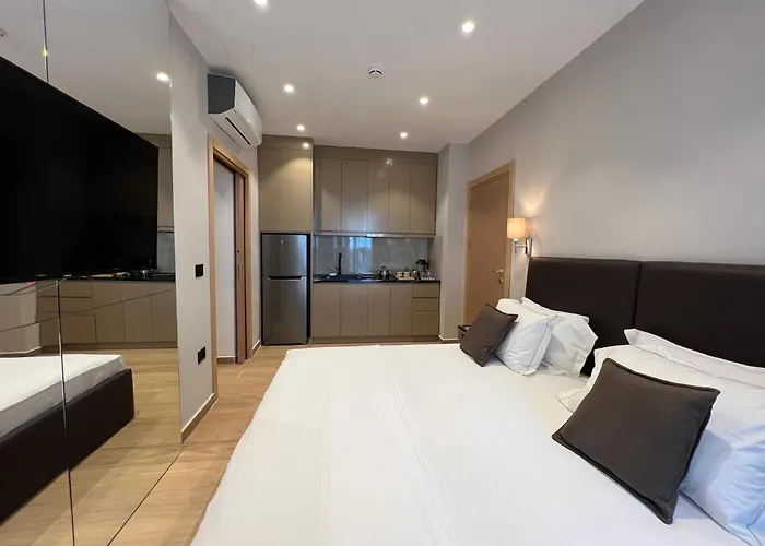 Coastline Luxury Golem (Tirana)